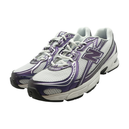 740V2 Low-Top Athletic Shoes