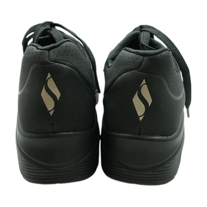 Uno Black Low Top Athletic Shoes