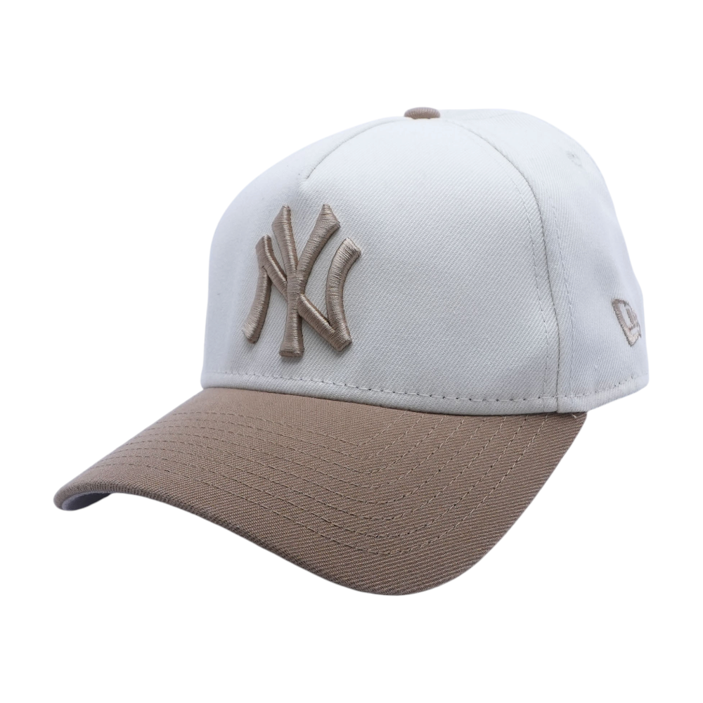 New Era Beige New York Yankees Ballcap – Image 2