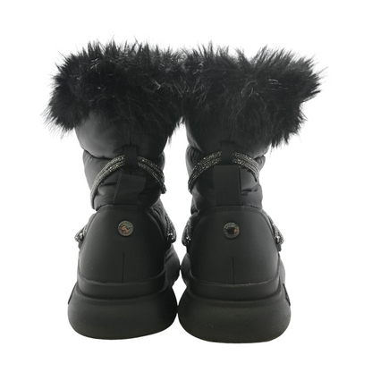 Black Boots