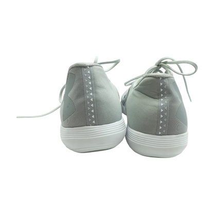 Street Precision Low-Top Athletic Shoes