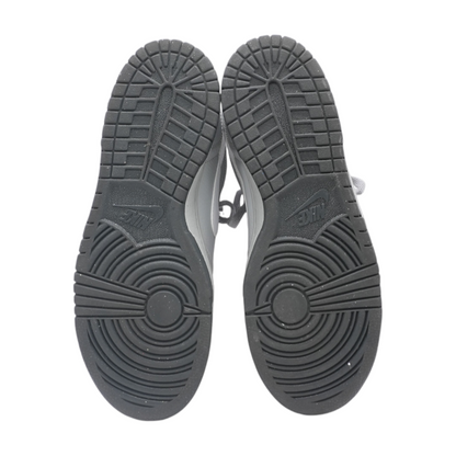 Big Low Low-Top Athletic Shoes
