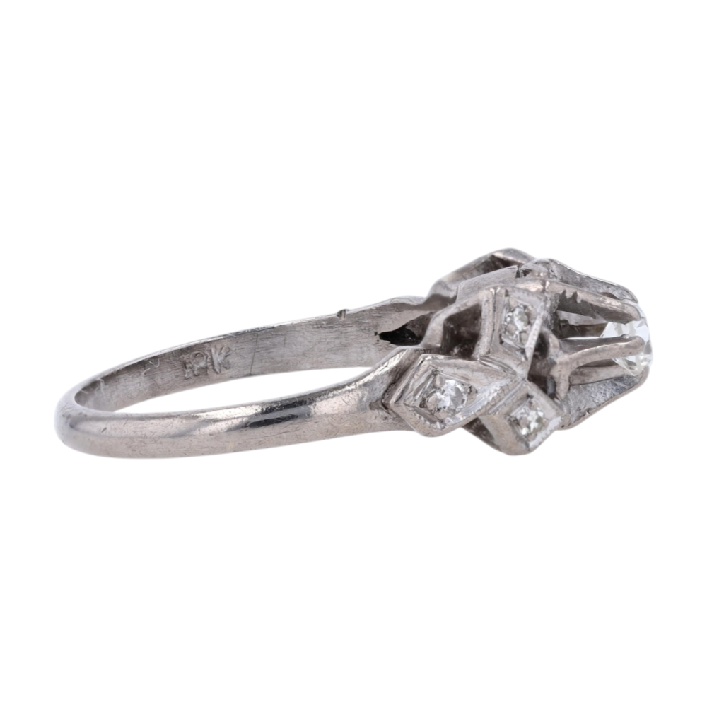 1/6 ctw 18K White Gold Diamond Engagement Ring