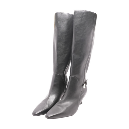 Black Boots