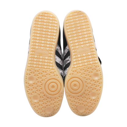 Samba LT Low-Top Athletic Shoes