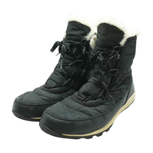 Black Boots