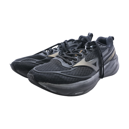 Space 5 Low-Top Athletic Shoes