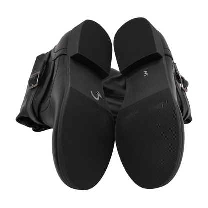 Black Boots