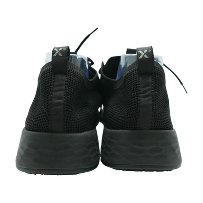 Black Low-Top Athletic Shoes