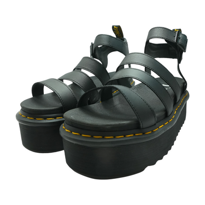 Black Wedged Sandals