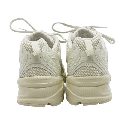 530 Low-Top Athletic Shoes