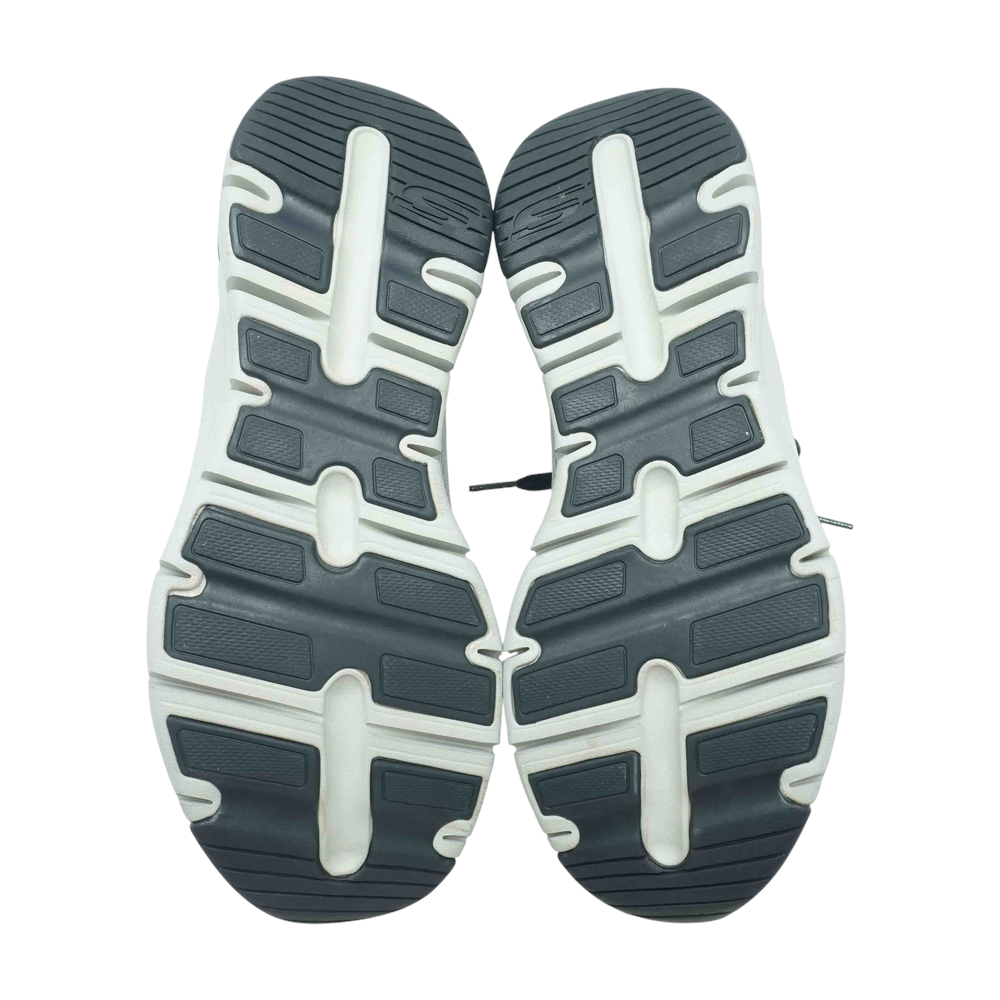 Arch Fit Low-Top Athletic Shoes