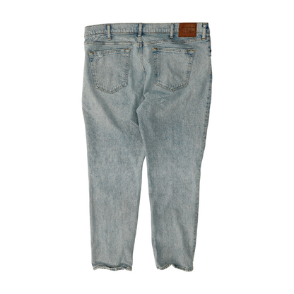 Straight Jeans