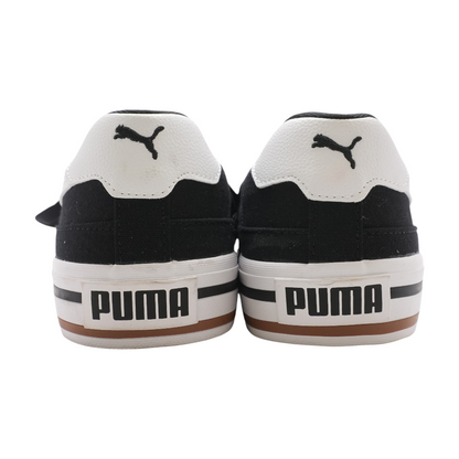 Court Classic Vulcanized Formstrip Low-Top Athletic Shoes