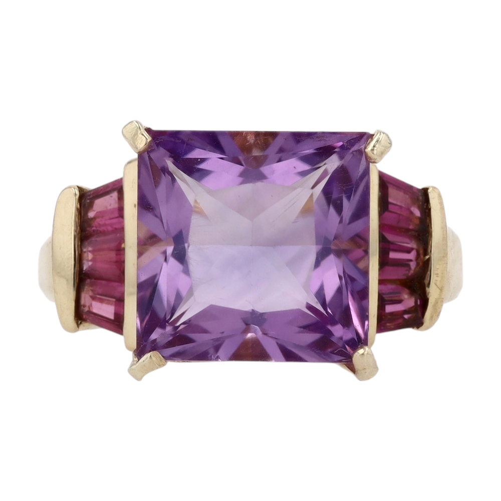 10K Yellow Gold Purple Stone Fashion Ring