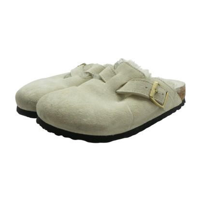 Gray Flats