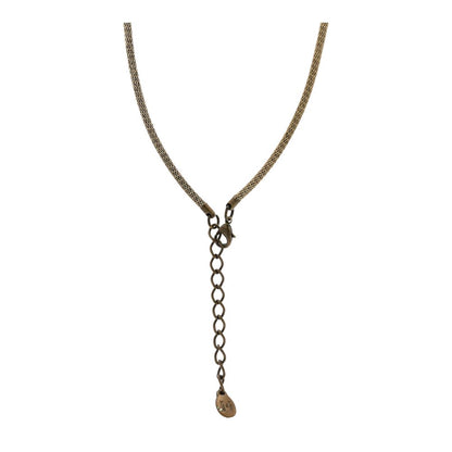 Mesh-Style Chain With Curved Pendant Necklace