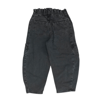Black Solid Straight Jeans