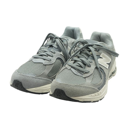 2002R Gray Athletic Shoes