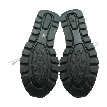 574 Low-Top Athletic Shoes
