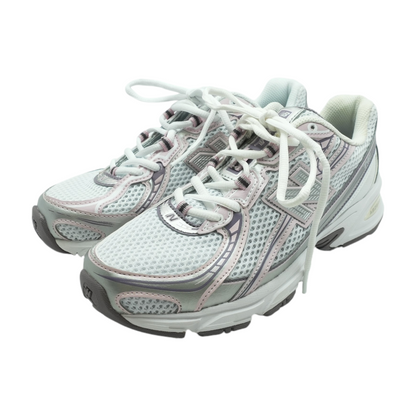 740 Low-Top Athletic Shoes