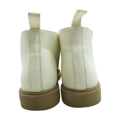 White Boots Shoes