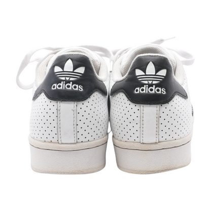 Superstar Low-Top Athletic Shoes