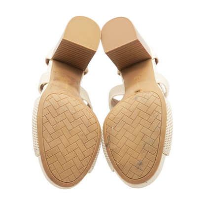 Tan Heels