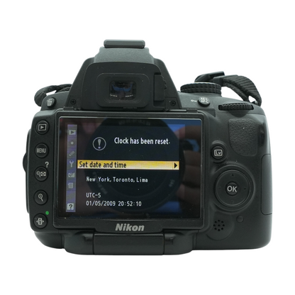 D5000 DSLR Camera with DX 18-55mm 1:3.5-5.6G Lens
