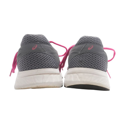 Gray Low-Top Athletic Shoes