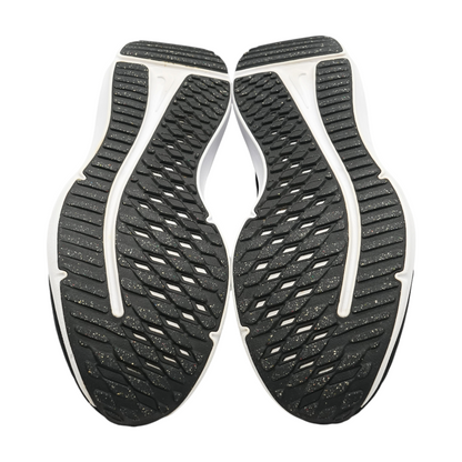 Downshifter Low-Top Athletic Shoes