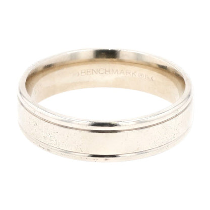 14K White Gold Comfort Fit Ridge Band