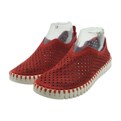 Red Boat Shoe Flats