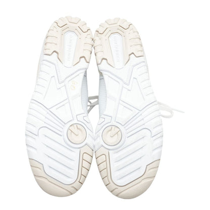 550 White Low Top Athletic Shoes
