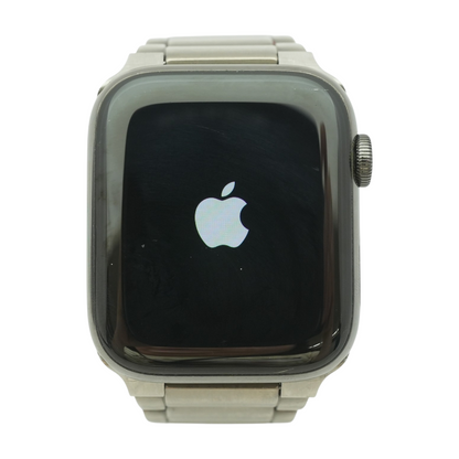44mm Series 6 Black Smartwatch Silver Band Medium