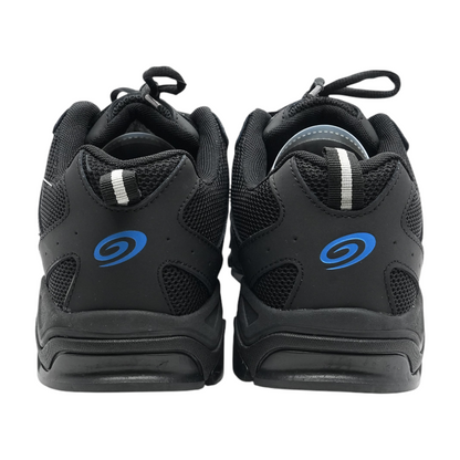 Black Low-Top Athletic Shoes