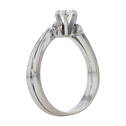1/3 ctw 18K White Gold Diamond Engagement Ring