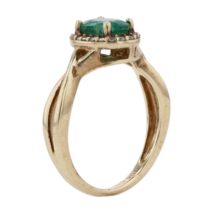 10K Yellow Gold Emerald Fashion Ring