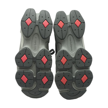 9060 Black Athletic Shoes
