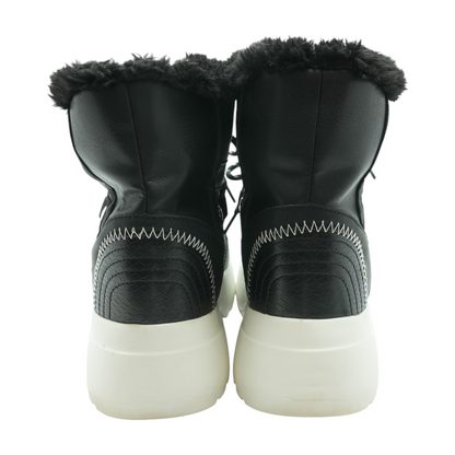 Black Boots