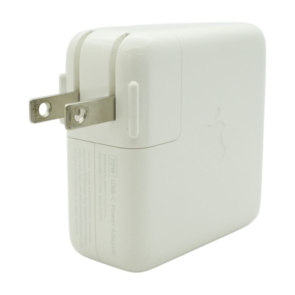 70W USB-C Power Adapter – Unclaimed Baggage