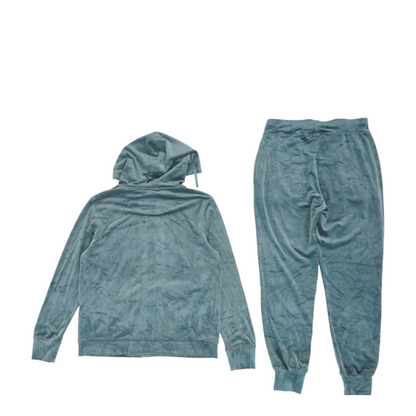 Green Solid Active Set