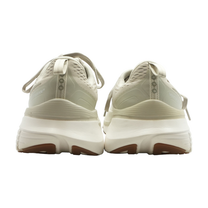 Guide 18 Low-Top Athletic Shoes