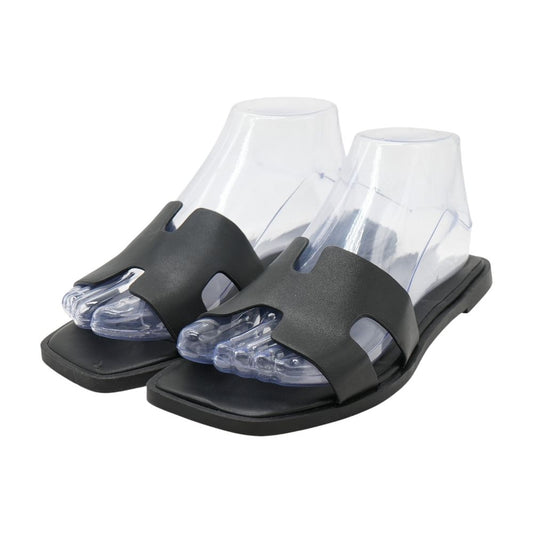 Black Flat Sandals