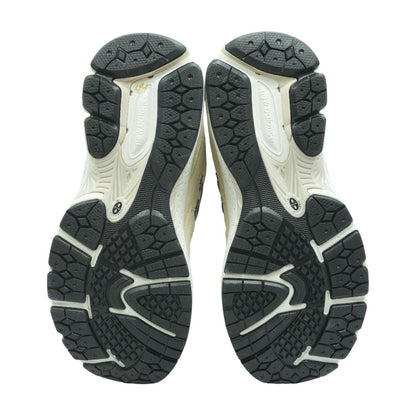2002R Beige Athletic Shoes
