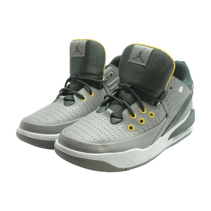 Jordan Max Aura 5 Gray Athletic Shoes