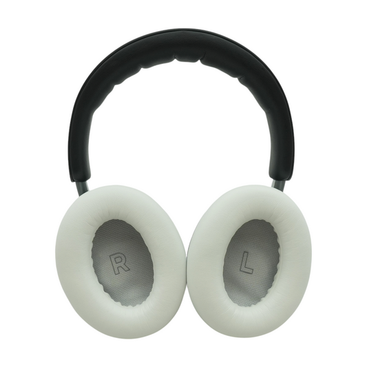 Hover Black QuietComfort Ultra Noise Cancelling Headphones With White Earpads