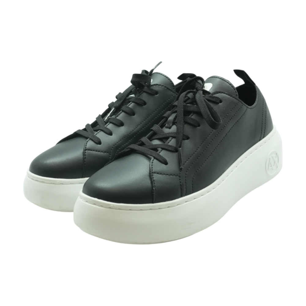 The Super Sneaker Low-Top Athletic Shoes