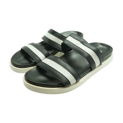 Black Flip Flop Sandals