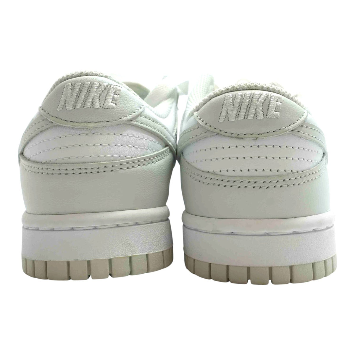 Dunk Low Low-Top Athletic Shoes